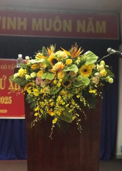 Hoa bục phát biểu